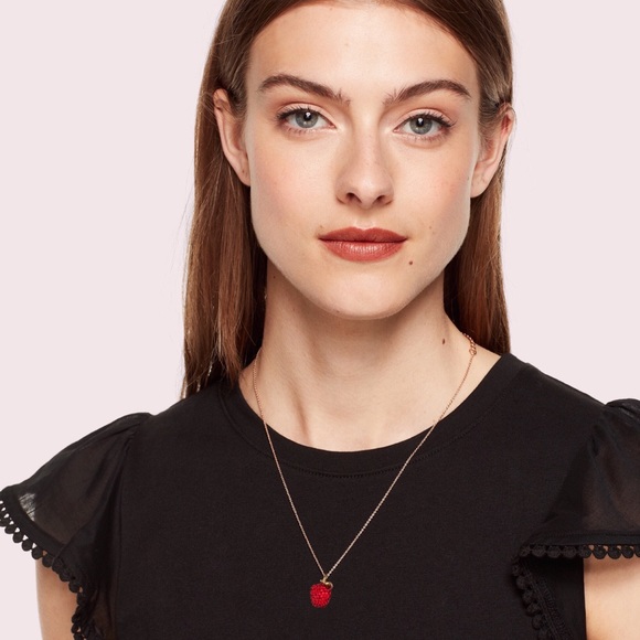 KATE SPADE • Dashing Beauty Apple Necklace - Picture 2 of 5